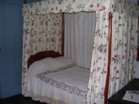 Cherry Four Poster Bed